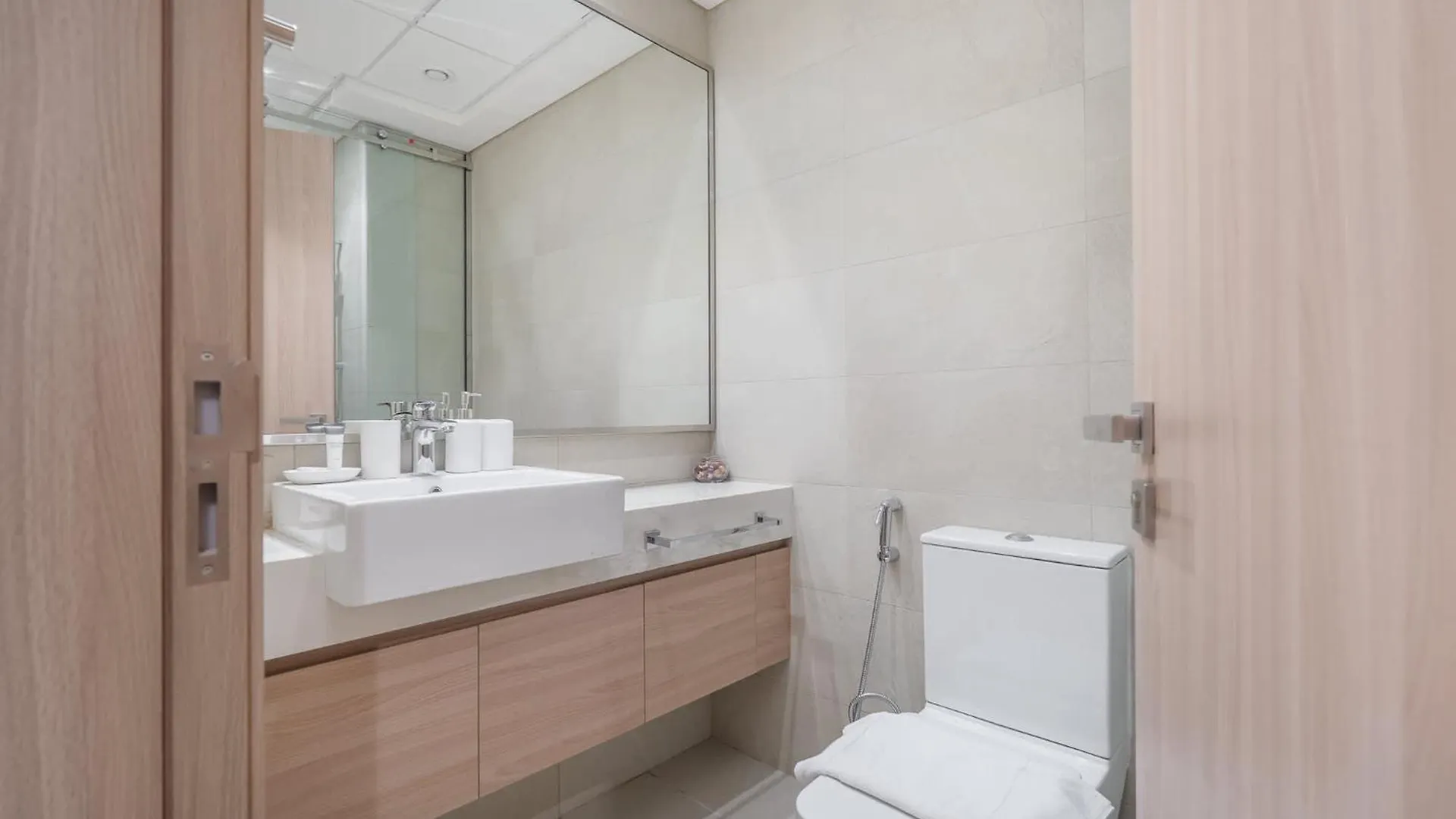 Stylish Studio Retreat In Riviera 33 Near Downtown Dubai 0*,  United Arab Emirates